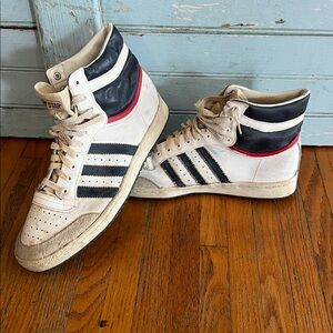 Men’s Vintage Ten Star High Top Sneakers